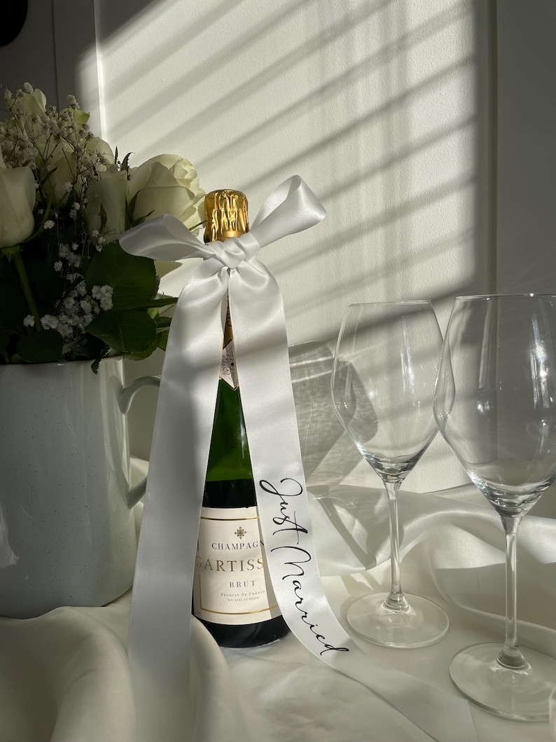 Just Married Champagne Ribbon, custom satin wedding bow, gifts for newlyweds 画像 2