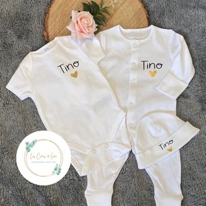 Personalized baby birth outfit set
