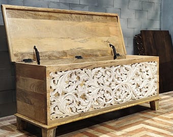 Hand Carved Mango Wood Coffee Table: Indian Center Table