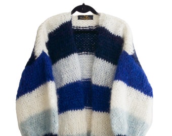 Handstickad väst i mohair