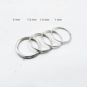 Stapelring i sterlingsilver: Enkel vigselring i sterlingsilver