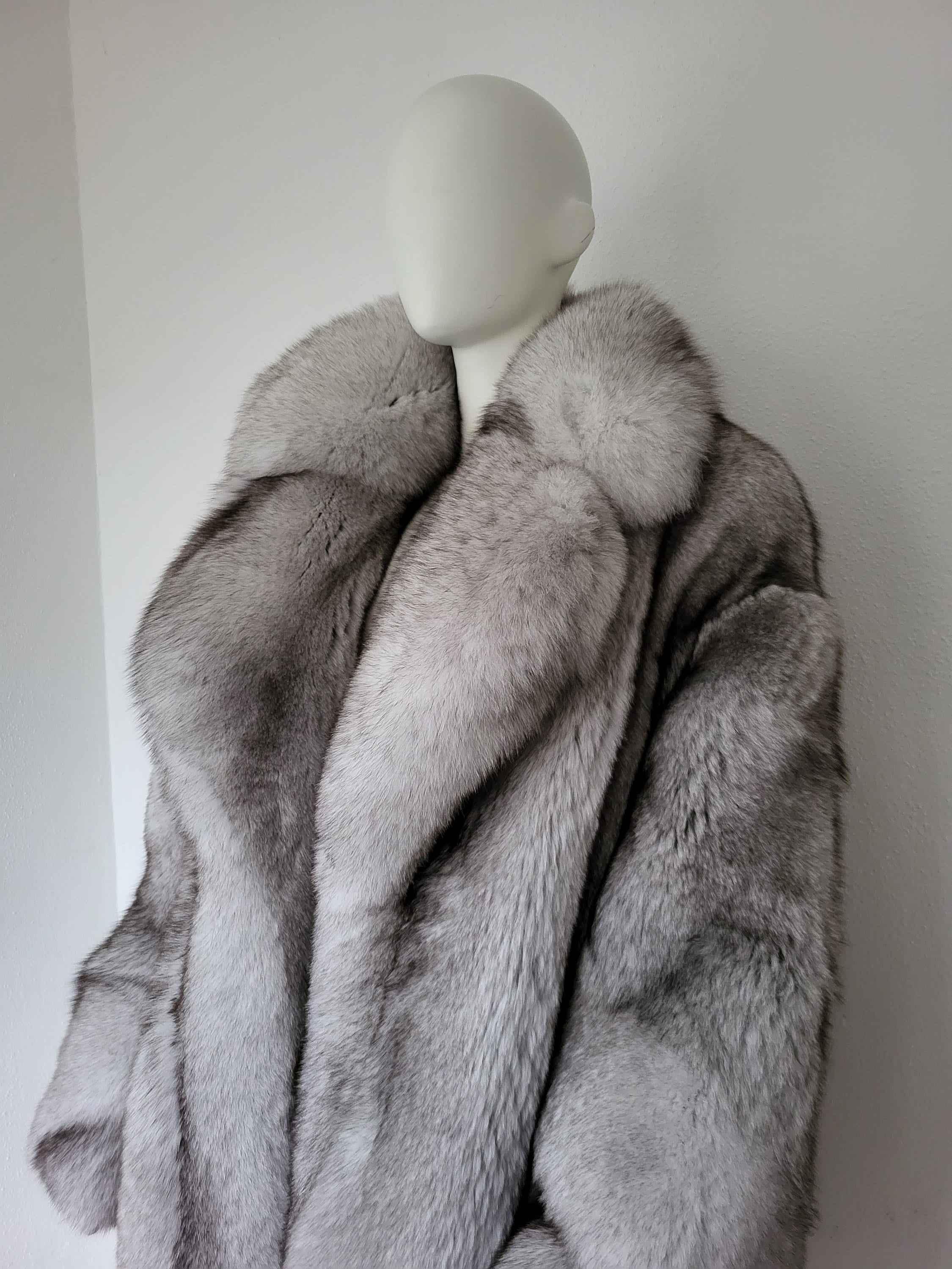Treat Ürself fox fur coat Treat ürself Treat Ürself fox fur coat