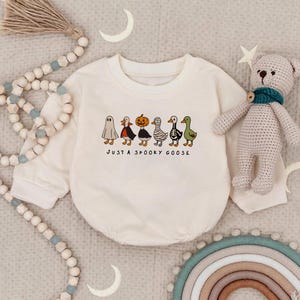 Spooky Goose Baby Romper Sweatshirt, Halloween Baby Outfit, Funny Goose Costume, Fall Baby Clothes, Toddler Halloween Outfit, Cute Baby Gift