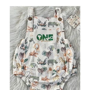 Mono de safari personalizado, traje de fiesta de cumpleaños para niño, mono de primer cumpleaños, mono de cumpleaños para niña, mono de jungla, animales