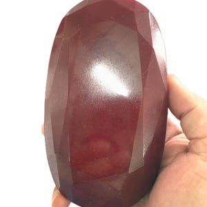 Giant Natural Ruby 10000–20000 Ct Oval Faceted Cut Heated Red Collectors Display Stone
