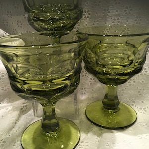 Set of Four - Sherbet Fostoria Henry Ford Museum Argus Green Glass Desert Dish Wide Mouth Thumbprint Design Ice Cream Desert Berry Bowl