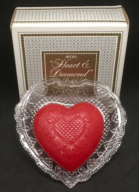 AVON エイヴォン　ハンドシェープディッシュ Vintage Avon Heart & Diamond Clear Glass Soap Dish With Soap