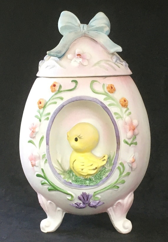 Vintage Lefton Easter Egg 3D Baby Chick in Nest Po