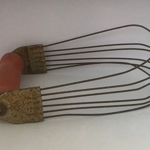 Androck Antique Red Wood Handled Whisker, Pastry Cutter, Dough Blender, Potato Masher