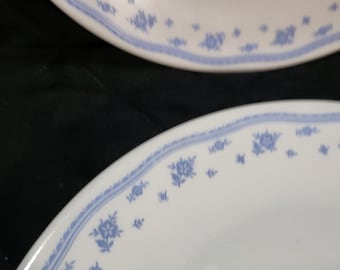 Vintage Corelle morning blue forget me not 4 dinner plates 10.25" in good condition  see pictures
