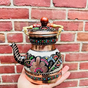 Handmade Copper Teapot Kettle Stovetop Safe Turkish Tea Pot Floral Engraved Herbal Tea Kettle Traditional Copper Kitchen Decor Gift for Her.