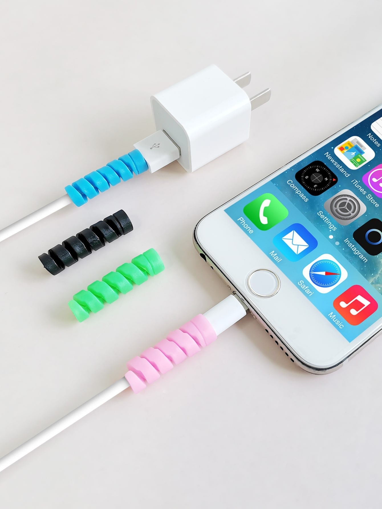 VGA Phone Charger Protector 3D Printed Cable Protector iPhone Lightning  Steam Deck USB-C 