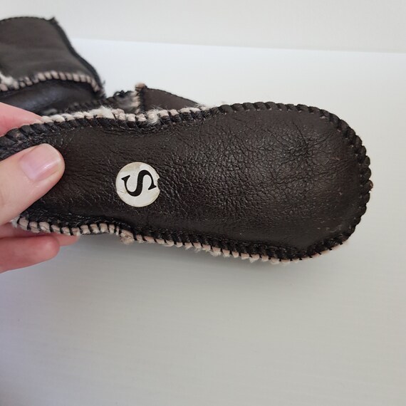 Vintage sheepskin Australian baby shoes booties Gem