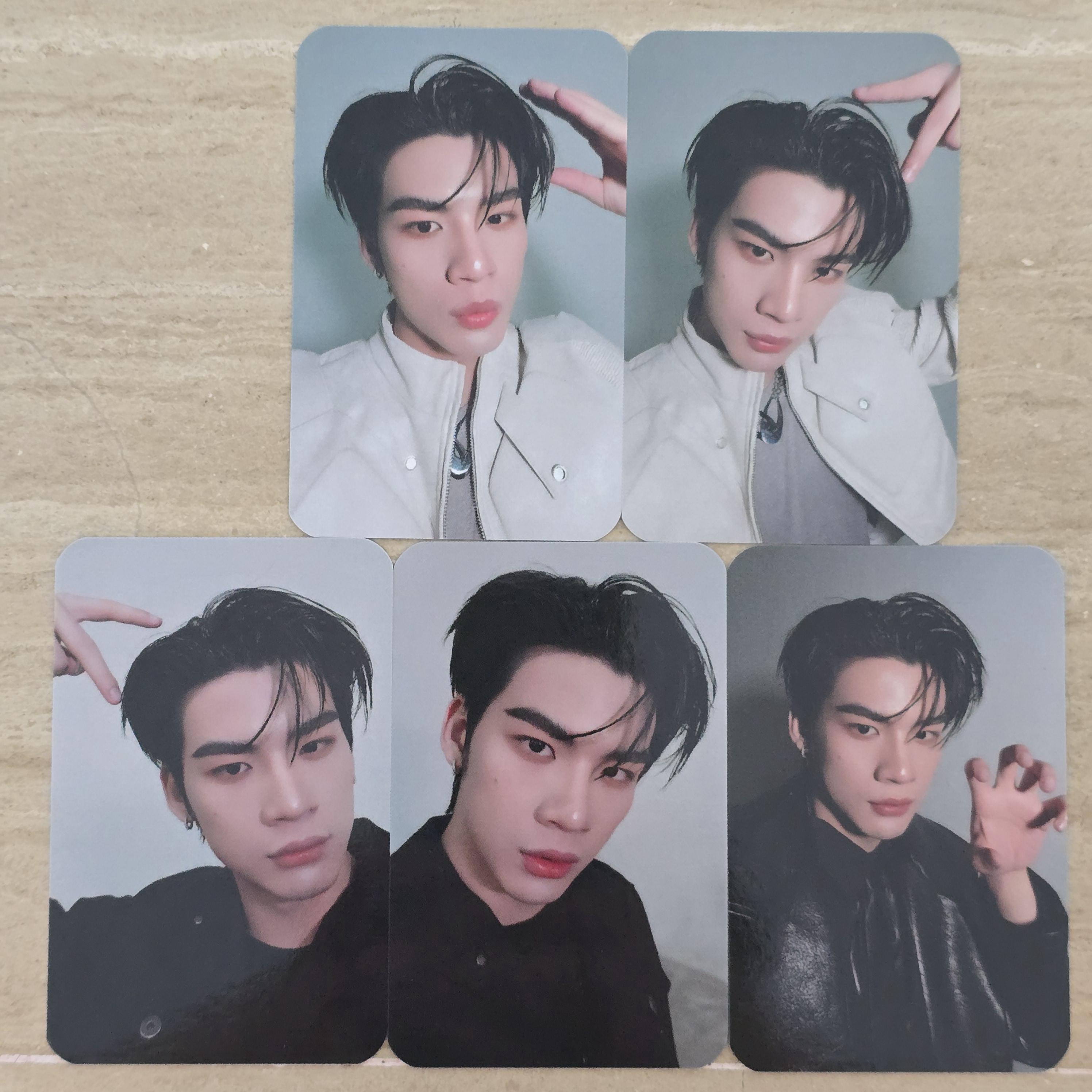Domundi DMD Land 3 GEN 3-5 Random Selfie Photocards (northotto