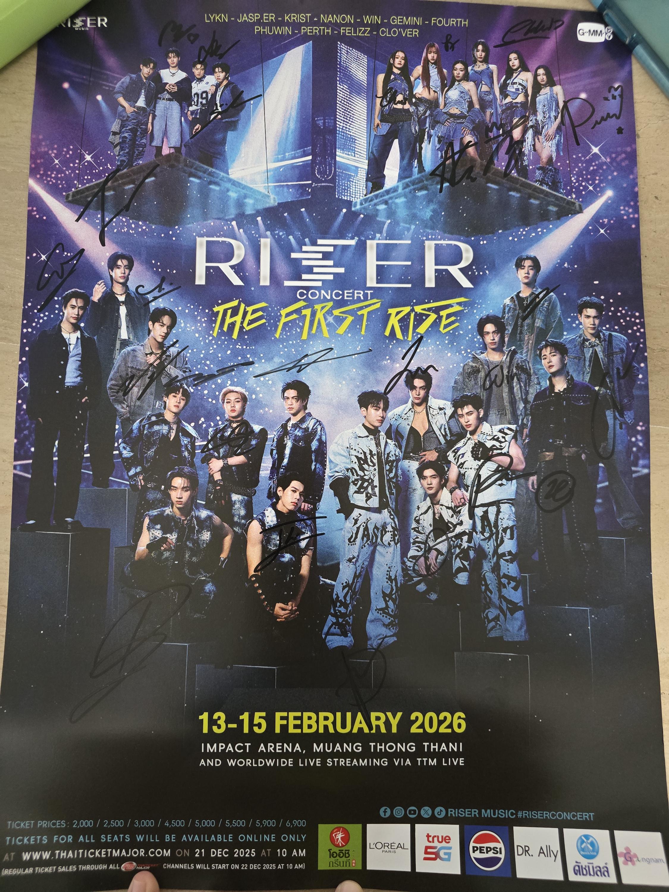 GMMTV FANDAY30 BounPrem サイン付きポスター il_fullxfull.7764630401_3w01.jpg
