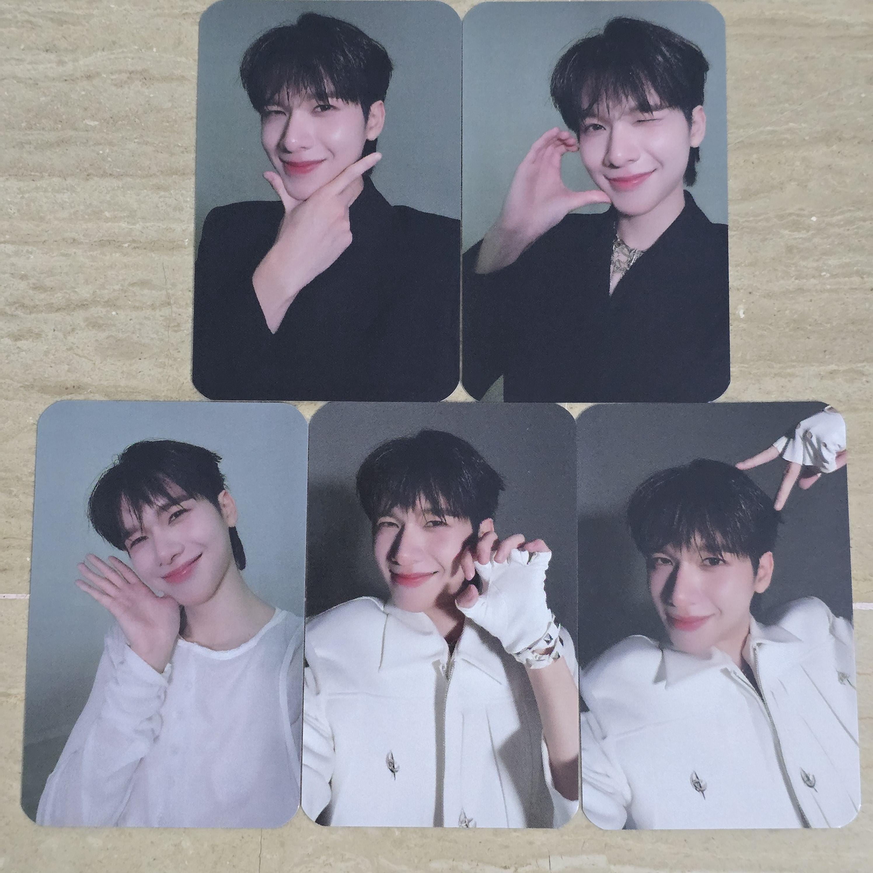 Domundi DMD Land 3 GEN 3-4 Random Selfie Photocards (tlefirstone