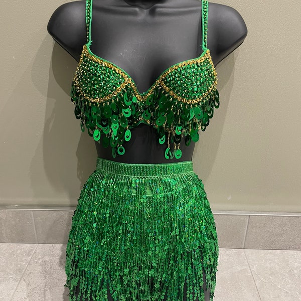 Festival two piece, festival co ord, sequin two piece, sequin co ord, carnival bra, sequin bra, festival outfit, tassel skirt, sequin skirt