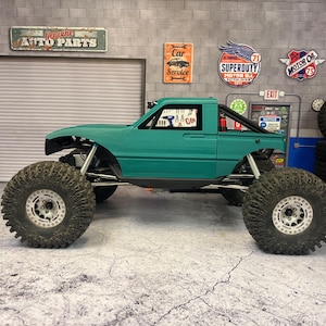 1/10 Axial Capra トラックボディ：カスタム 3D プリント トラギー