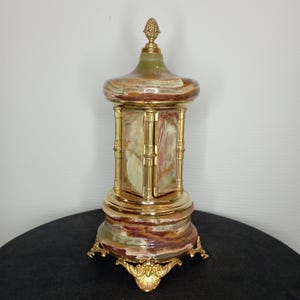 Carillon//giostra musicale//giostra per sigarette, sigari, rossetto//collezione