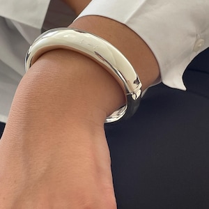 sterling silver plain shiny bright bangle bracelet, 925 Chunky bangle bracelet, Women silver sterling bracelet