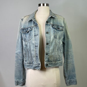 Vintage Levi’s Jean Jacket in Size Large