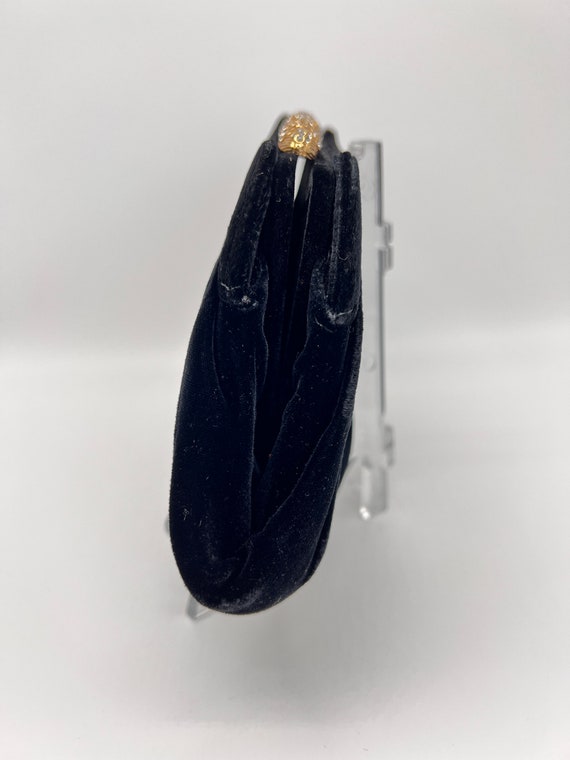 Beautiful Black Velvet Evening Clutch - image 4