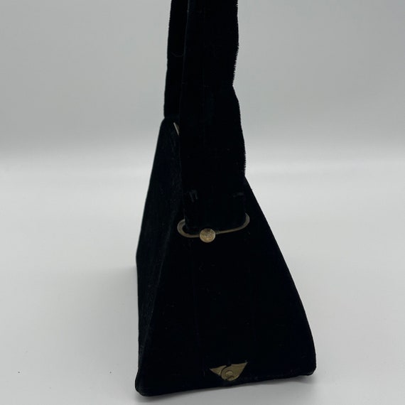 Gorgeous Vintage Velvet Needlepoint Black Purse - image 3