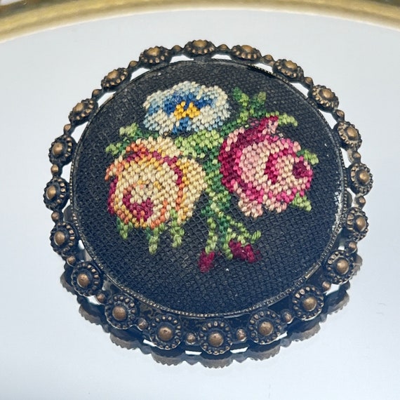 Beautiful Vintage Floral Needle Point Brooch - image 1