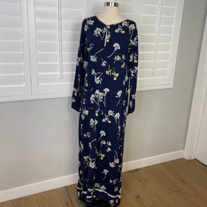 TIN Collections Vintage Navy Floral Long Dress Nightgown