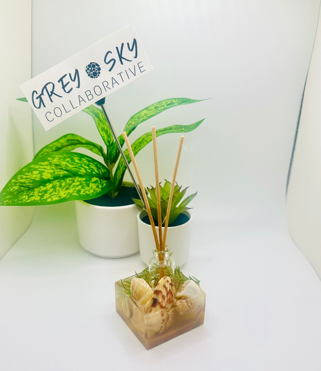 Beach Day Mini Scented Oil Diffuser Epoxy Resin Reed Diffuser Unique