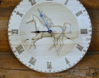Reloj de caballo 3D. Hecho de hermosa madera maciza de pino. Aproximadamente 12,5 pulgadas. movimiento alimentado por batería.