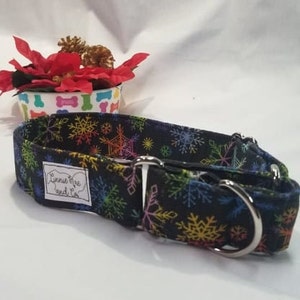 Snowflake dog collar - Adjustable Dog Collar - Martingale Collar or Traditional Buckle Collar - Holiday Collar - Rainbow