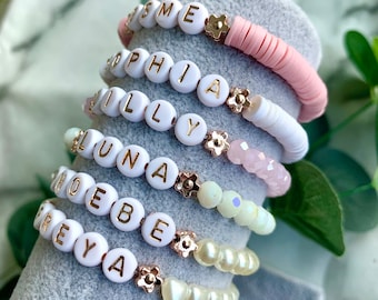 Personalised Flower Girl Bracelet // gift for flower girl, wedding gift, bridesmaid jewellery// beaded bracelet