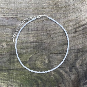 3mm White Seed Bead Necklace, Minimalistic Choker, Seed Bead Necklace, Beaded Jewellery, White Choker, White Necklace, Glass Seed Bead