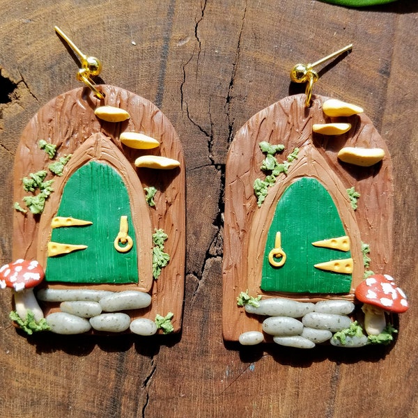 Faerie door cute woodsy cottagecore earrings with mushrooms