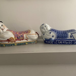 Reproduction Charming Pair Of Asian Ceramic Opium Pillows Chinoiserie Home Decor Boy And Girl Delightful Accents