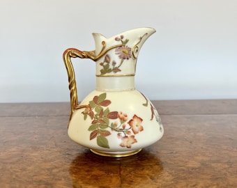 ロイヤルウースターの花模様の水差し：金箔磁器、1885年頃 - Etsy 日本