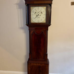 Antique George III quality mahogany 8 day longcase clock