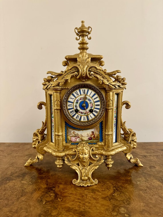Elegant Quality 19th Century French Gilt Metal and Porcelain Clock