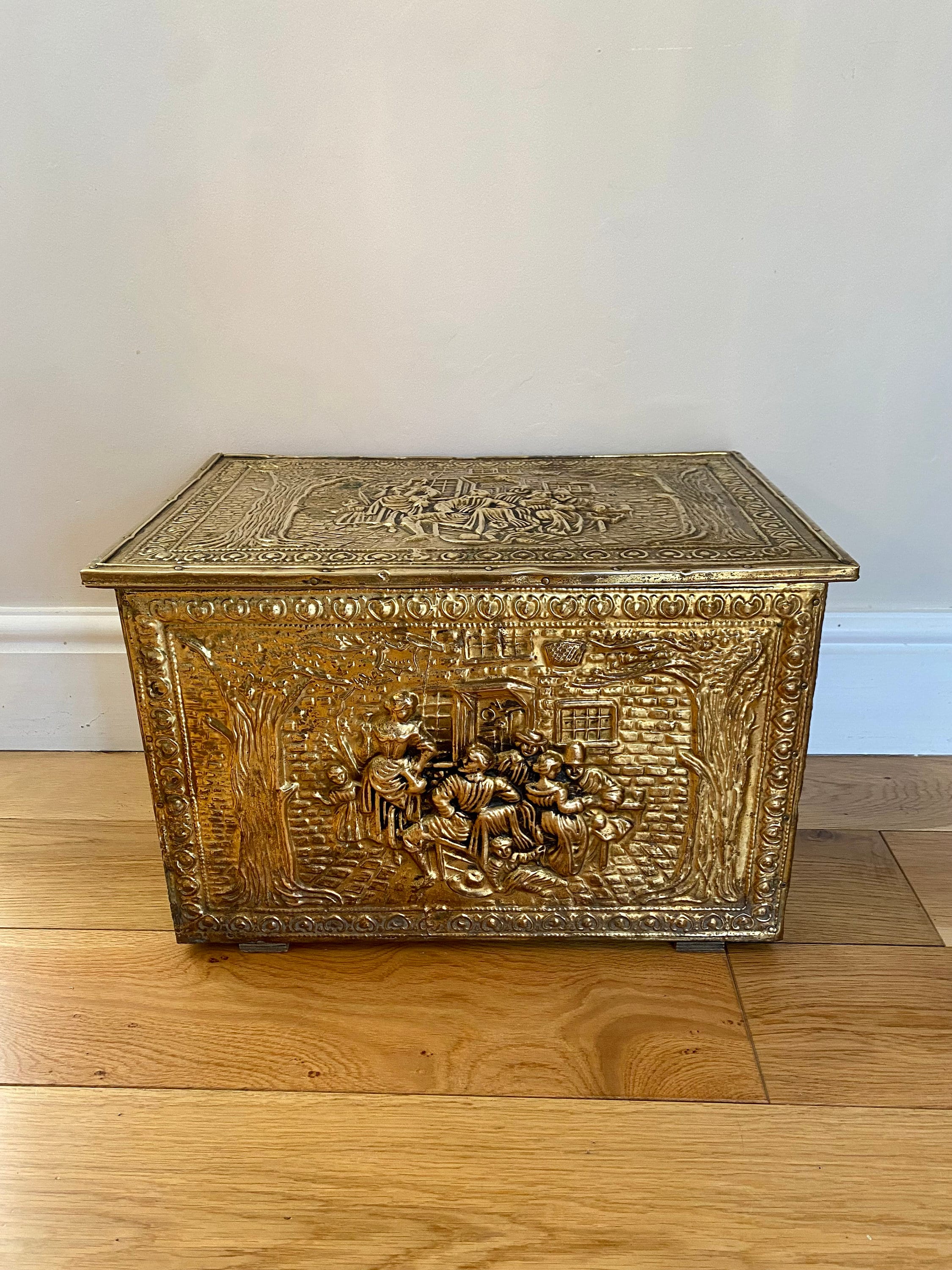 Ornate Antique Quality Brass Coal Box -  India