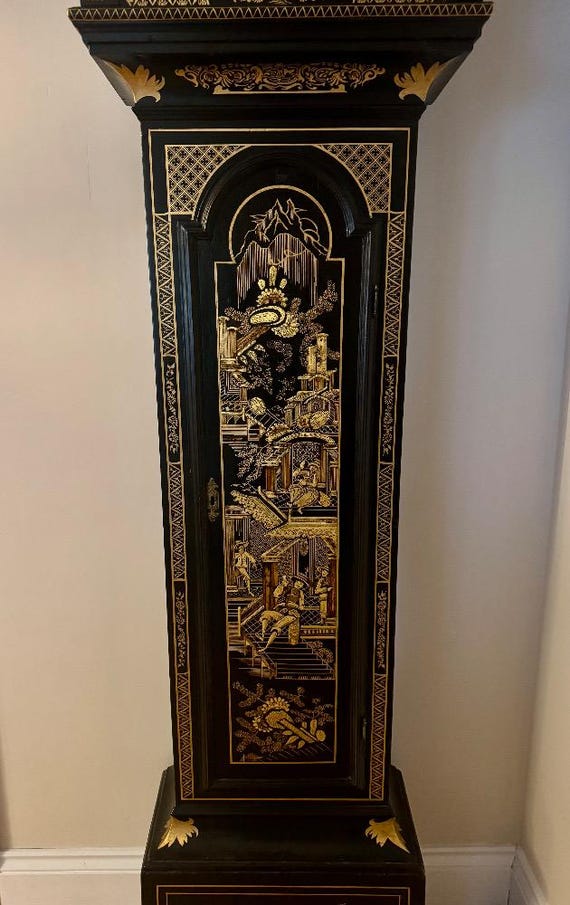 Fantastic Quality Antique George III Lacquered and Chinoiserie