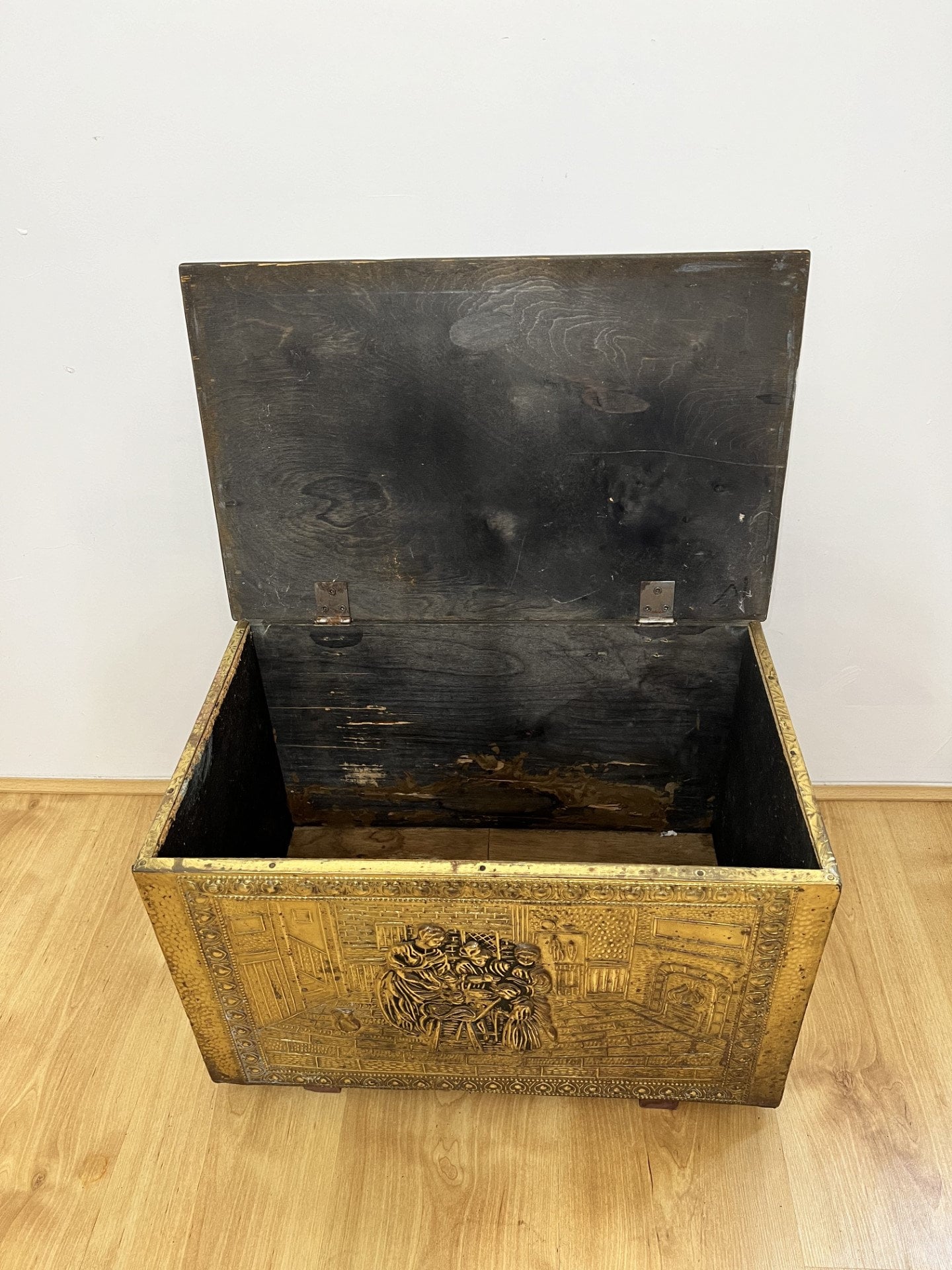 12+ Antique Brass Coal Box