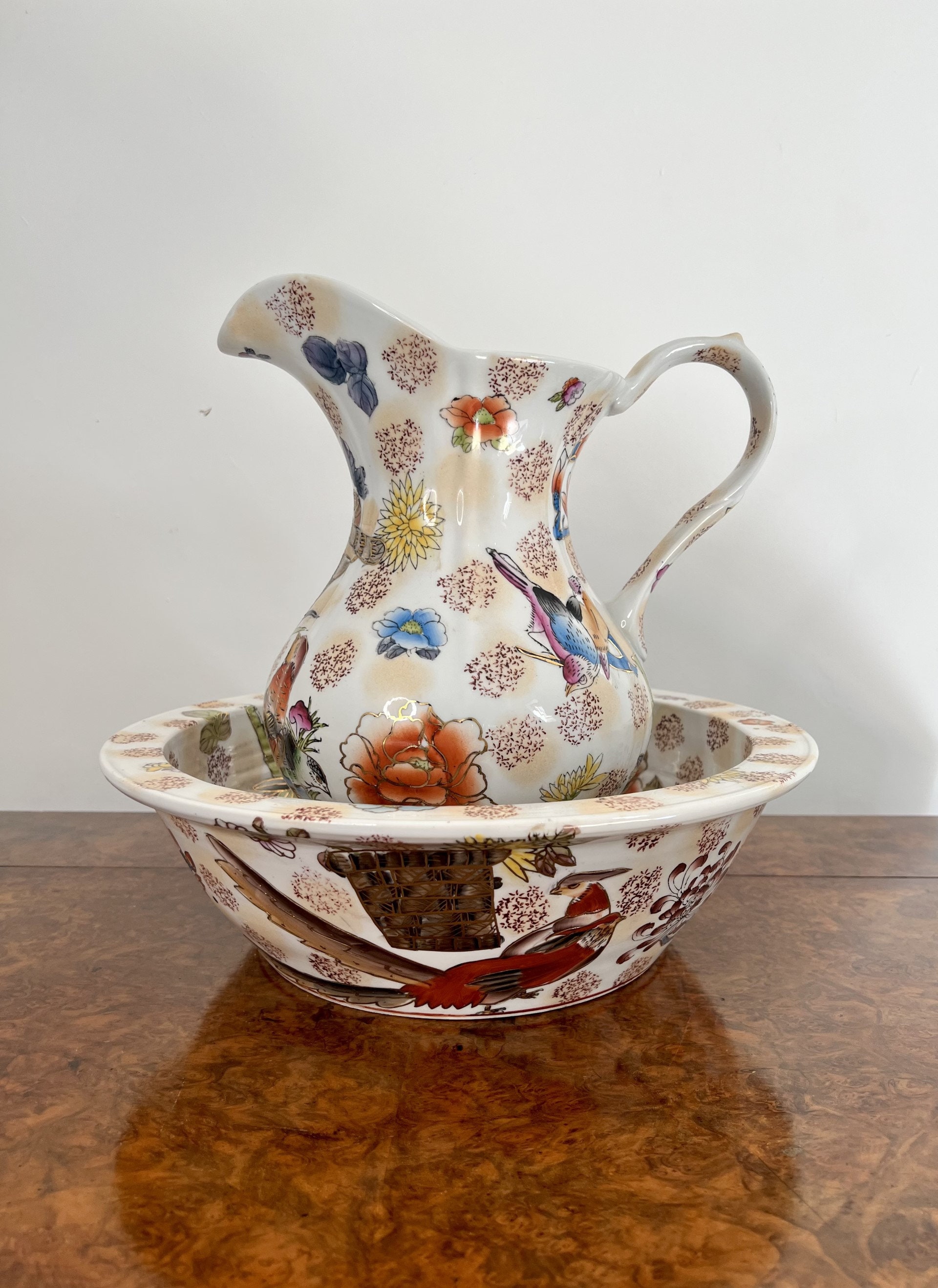 Lovely antique Edwardian jug and bowl set