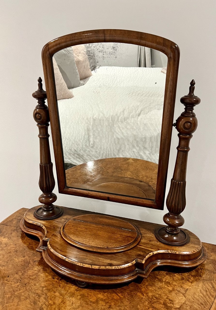 Antique gold dressing table mirror deals