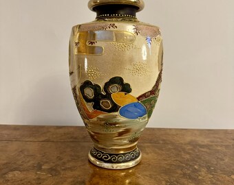 大型のアンティーク日本産サツマ花瓶 - Etsy 日本