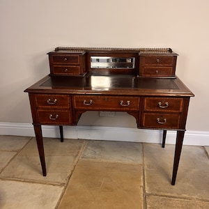 Antiker Edwardian Qualität Mahagoni eingelegter Schreibtisch