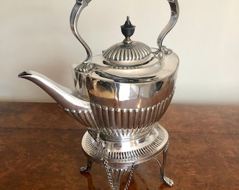 Barnard & Sons Ltd製スターリングシルバー製スピリットケトル