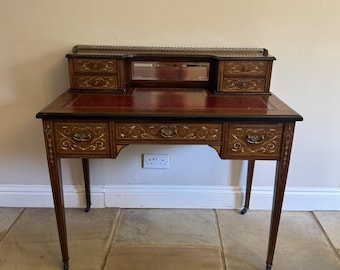 Antique Victorian quality rosewood inlaid writing desk