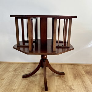 Antique Edwardian quality mahogany inlaid revolving bookcase