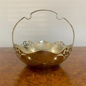 Antique Edwardian Quality Silver Plated Cake Tray